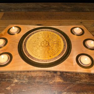 Rad des Jahres Teelichthalter aus Holz – Wicca Altar Deko für 6 Teelichter – Produktansicht